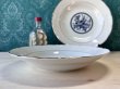 画像6: T・M　CHINA　レトロなブルーローズのプレート皿　カレーシチュー皿　2枚　3枚　花柄 (6)