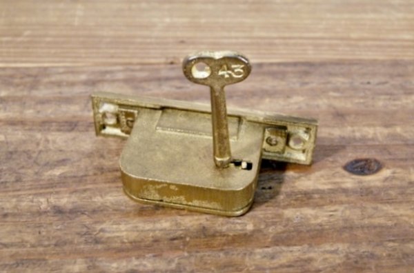 昭和レトロ　古い鍵　ビンテージ　古道具