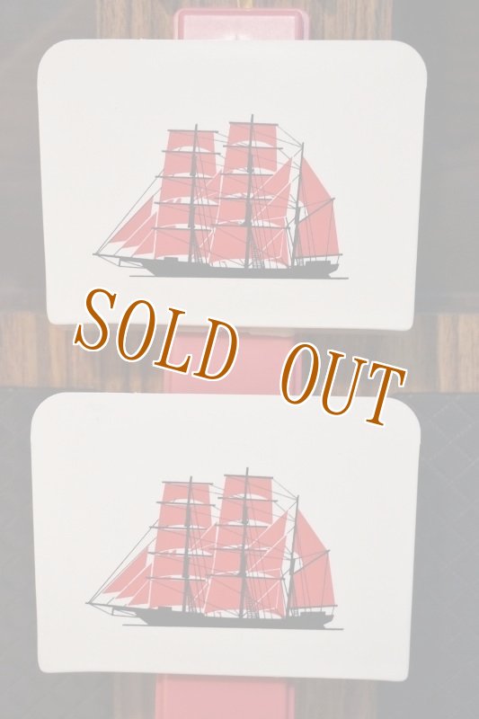 画像2: 映画帝一の國　wowowドラマ使用で使用　同型　クラウン　状差し２号　クラウン家庭用品　レターポケット　レターラック　船　レッド　SZ342 (2)