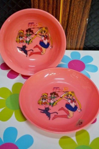 画像1: 美少女戦士セーラームーンＲ　子供食器　プラスチック食器　ピンク　２種（小皿・茶碗）　PS158 (1)