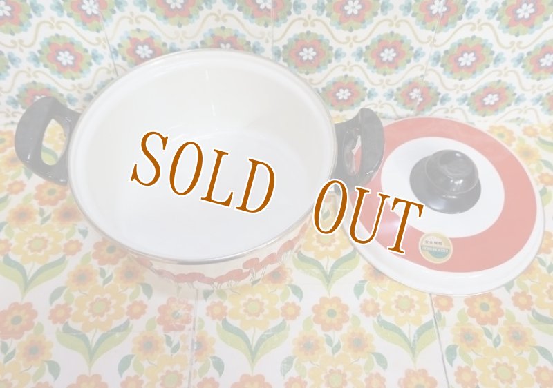 画像5: 象印　ホーロー両手鍋　可愛いレーヌシリーズ　デート（赤）　花柄　２０ｃｍ　HN120 (5)