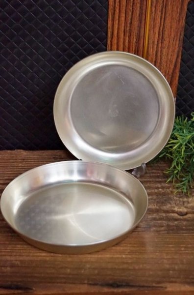 画像1: HOKUSEI ホクセイ　ゴールドアルマイト給食食器皿　アルミ皿　プレート　サイズ２種　AZ5　★ (1)
