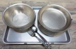 画像10: アルミ給食食器セット　トレー・ボウル・皿・先割れスプーン・フォーク　ヴィンテージ　USED　AU11 (10)