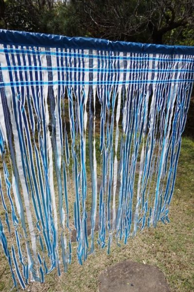 画像1: レトロでチープな昭和のビニールのれん♪　暖簾　ブルー　カラー２種　KG354 (1)