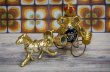 画像1: 金色の馬車　お土産　置物　お酒　馬　OM402 (1)