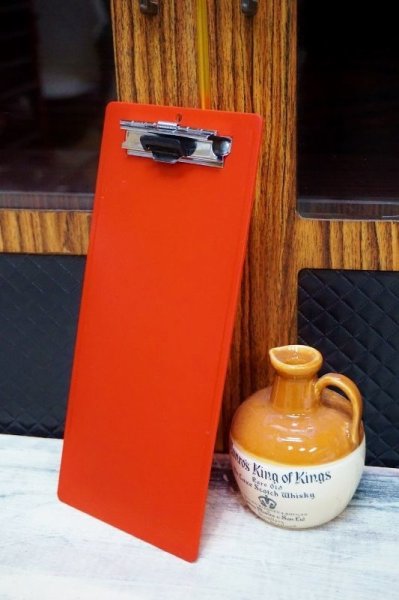 画像1: 純喫茶　クリップボード　オーダー受け　赤　鉛筆ホルダー付き　KF128 (1)