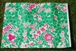 画像2: 昭和レトロ包装紙　昔の包装紙　ハチミツ　BEE HONEY　蜂　花　グリーン＆ピンク　KF104 (2)