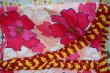 画像4: レトロポップ♪大きなピンクの花柄こたつ掛け　ビニールタイプ　185×185　NS340 (4)
