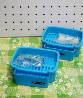 昭和レトロ雑貨　三井ハンガーボード　網棚　スペーサー(6個入り) 三井ハンガーボード 網棚 昭和レトロ 縦17cmx横11cm - メルカリ