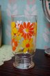 画像1: 島田特殊ガラス　オレンジ花柄　レトロポップグラス　タンブラー　G911 (1)
