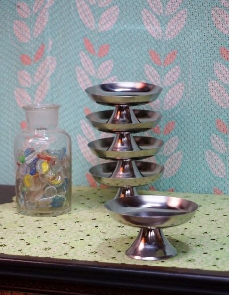 画像1: 純喫茶　ステンレス製　昭和のチープなアイスクリームカップ　デザートカップ　プリンにも。　1個　KF180 (1)