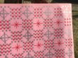 画像3: 数が多いのでセール！レトロ包装紙　サクラ印の包装紙　四角幾何学模様　モダン　ピンク　1枚　KF268 (3)