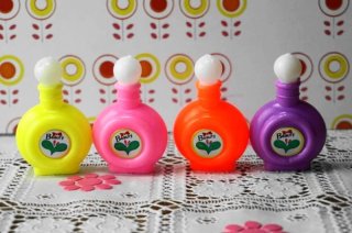 ☆懐かしいおもちゃと駄菓子屋のあれこれ - 昭和レトロショップ