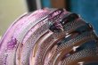 画像4: 薄紫色のガラスの器　モダン　パープル　波　色硝子　ナッツボウル　小皿　1枚　GU228 (4)
