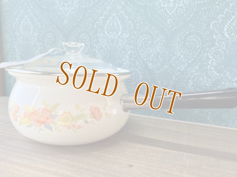 画像7: マルビシ　ホーロー片手鍋　優しいクリームカラーの花柄　20cm　ガラス蓋　HN315 (7)