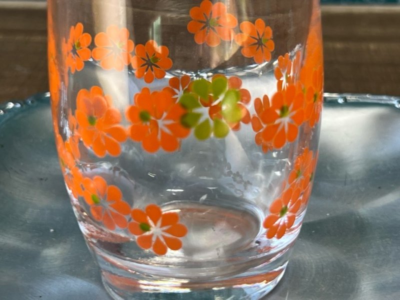 画像3: レトロポップ　ひとつだけグリーンの花　小ぶりな花柄グラス　GL174 (3)
