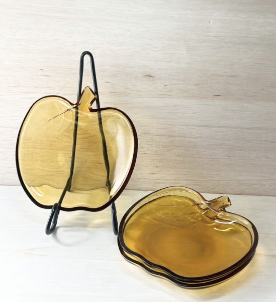 画像1: SOGA　曽我ガラス　りんご型アンバープレート　ガラス皿　アップル　1枚〜　SS108 (1)