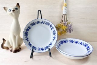 青色と白色の花柄八角形皿2枚セット Amazon.co.jp: NARUMI(ナルミ) 食器セット 青花 ブルー 花柄 2人