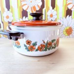 画像5: 三基ホーロー　サンクックホーロー鍋　ソースパン　両手鍋　ゴールドフラワー　花柄　オレンジ蓋 (5)