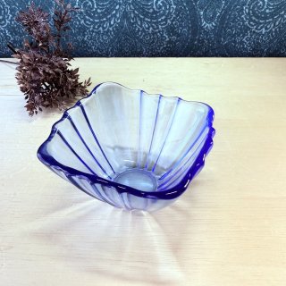フランス製ヴィンテージ　エッグスタンド　グラス　３個セット　コバルトブルー eggcup2_1200x1200.jpg?v=1712821667