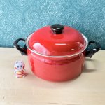 画像2: HONEY　WARE　ハニーウエア　真っ赤なホーロー両手鍋　20cm (2)