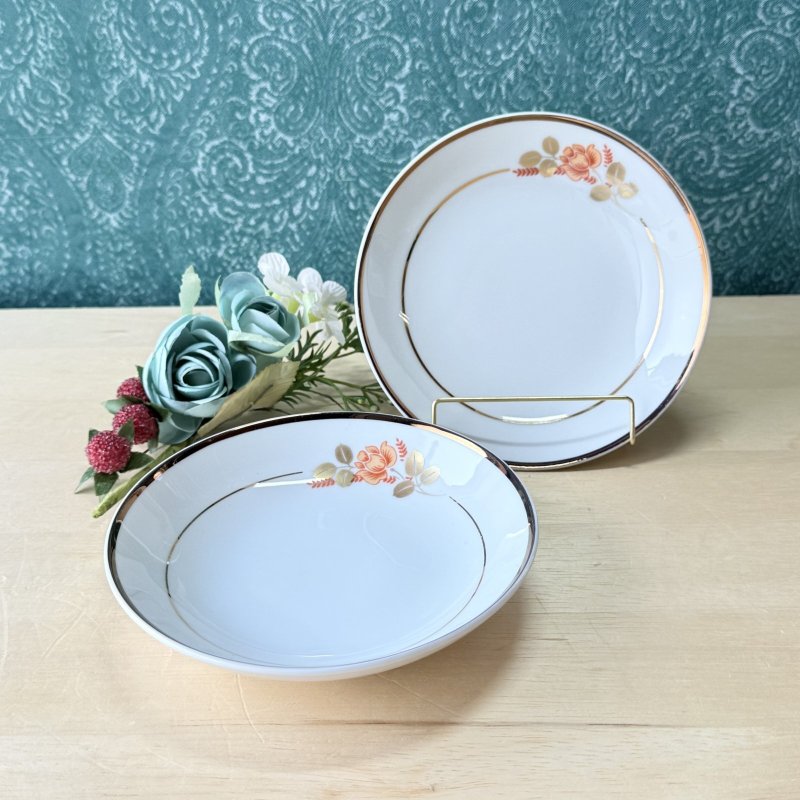 画像1: ARITA　CHINA　金縁　コーラルピンクローズのサラダボウル　取り皿にも。薔薇　花柄　2枚〜 (1)