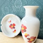 画像2: お花柄の花瓶と灰皿のセット　 (2)