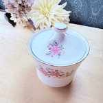 画像3: Sango　三郷陶器　可愛い花柄の角砂糖入れ　シュガーポット　磁器製キャニスター (3)