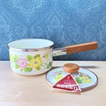 画像8: マルビシ　ゼルコ　ホーロー片手鍋　深型　花柄　16cm2ℓ　 (8)