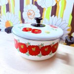 画像7: レトロポップ　タイガー　モンセーブル　花柄ホーロー鍋　レッド　20cm　 (7)