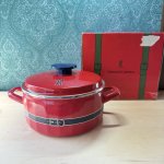 画像1: ヤマヒロ　ホーロー両手鍋　Roberita Camerino　ロベルタ　真っ赤なお鍋　20cm　3ℓ (1)