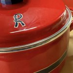 画像3: ヤマヒロ　ホーロー両手鍋　Roberita Camerino　ロベルタ　真っ赤なお鍋　20cm　3ℓ (3)
