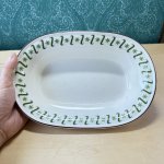 画像10: グリーンのレトロ模様が素敵なカレーシチュー皿　楕円形　深皿　1枚〜 (10)
