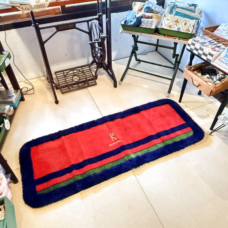 画像1: Roberta di Camerino　ロベルタ　キッチンマット　スクエアーK　110cm (1)