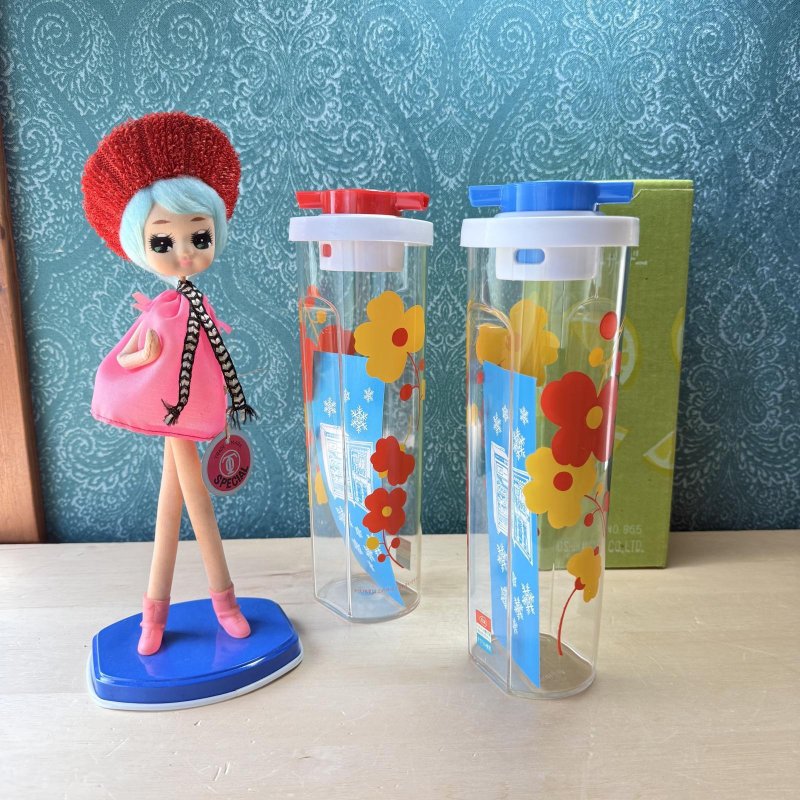 画像1: Y.K印　ヨシカワフリーザーポット　プラスチックピッチャー　コスモス　オレンジ花柄冷水筒　各色　 (1)