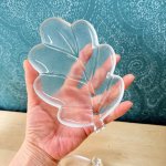 画像6: リーフ型　ガラスの器　葉っぱデザインのガラス皿 (6)
