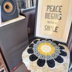 画像1: hapihapi handmade お花の円座　 (1)