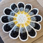 画像7: hapihapi handmade お花の円座　 (7)