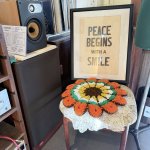 画像1: hapihapi handmade お花の円座　 (1)