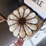 画像4: hapihapi handmade お花の円座　 (4)