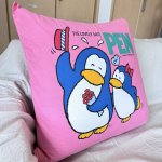画像3: THE LOVELY　DATE　NAME　IS　PENGUIN PEN　ピンクカラーのファンシークッション　ペンギン (3)