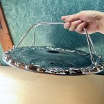 画像4: 大きめステンレス製のハンドル付きオードブルトレイ　水切り付き (4)