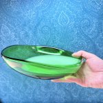 画像5: マルティグラス　ガラス製大きめのサラダボウル　グリーン　乳白色　vintage (5)