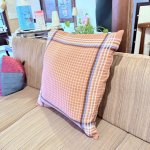 画像3: 昭和レトロ　クッションカバー　座布団カバー　55×59　優しいカラーのチェック　1枚 (3)