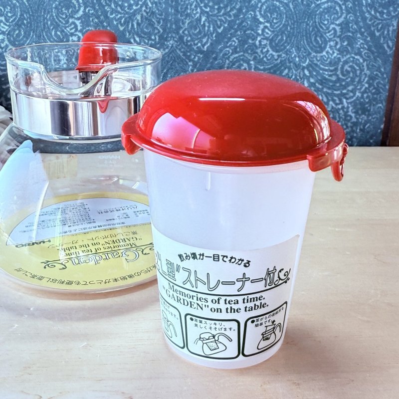 画像5: HARIO ハリオ　茶こし付きポット　ガーデン　L型ストレーナー付きサーバー　　レッド (5)