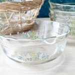 画像3: PYREX　大きなガラスボウル1個とガラス器5個　バスケット付き　ガーデンフラワー (3)