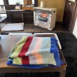 画像11: レトロポップ！当時物vintageなモチーフ編み大判カバー　マルチカラー (11)