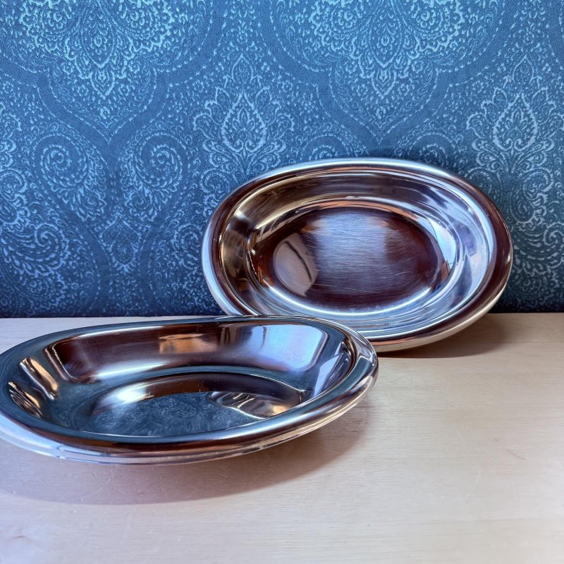画像1: 純喫茶　カレーシチューに　ステンレス製食器　2枚セット　18－8　vintage (1)