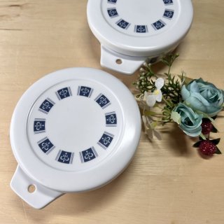 ゾウがのった蓋付容器 陶器製 アンティーク 4.jpg