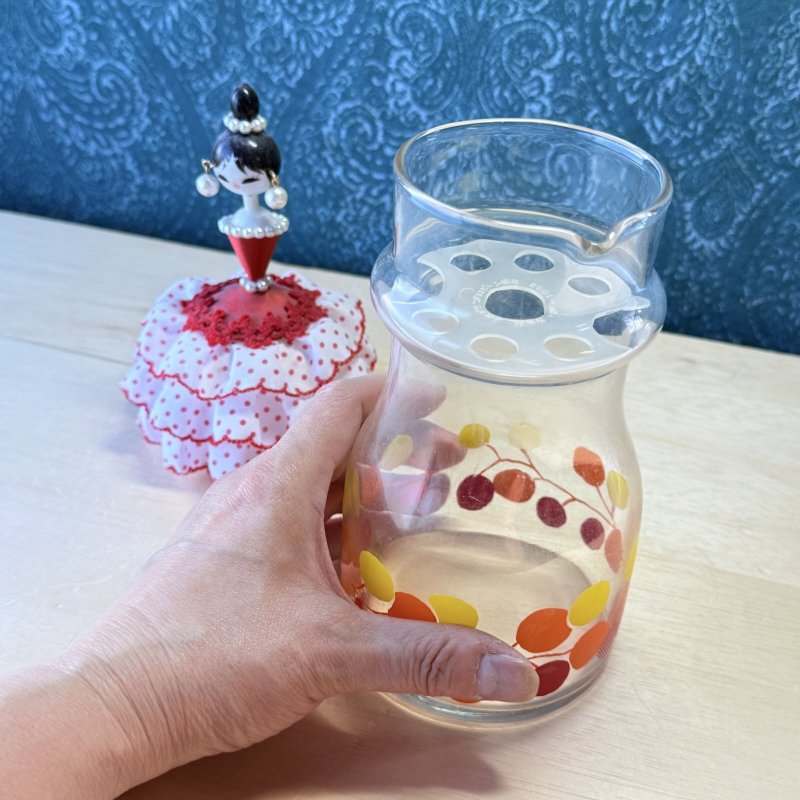画像6: レトロポップ　佐々木ガラス　ガラスピッチャー 水差し カラフェ 　花柄　オレンジ　ポンポン　P48  (6)